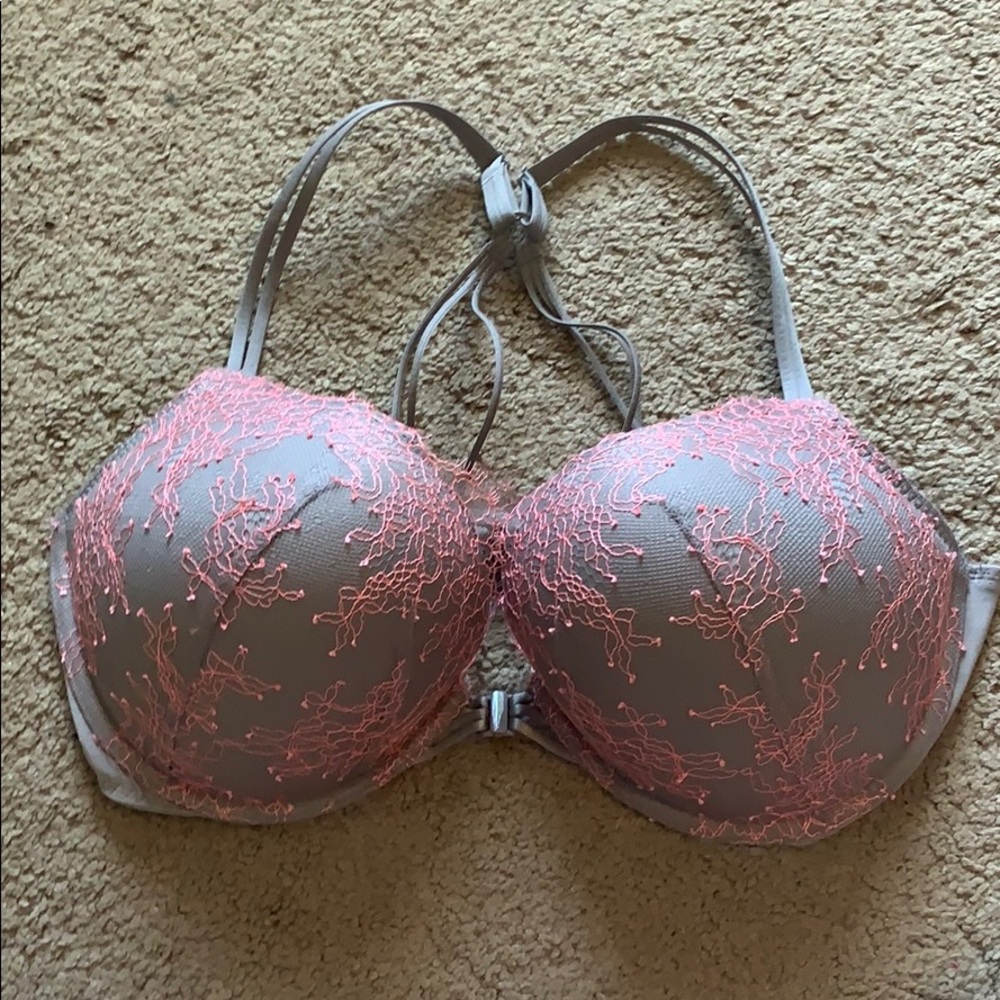 Victoria’s Secret Bombshell Plunge grey pink bra